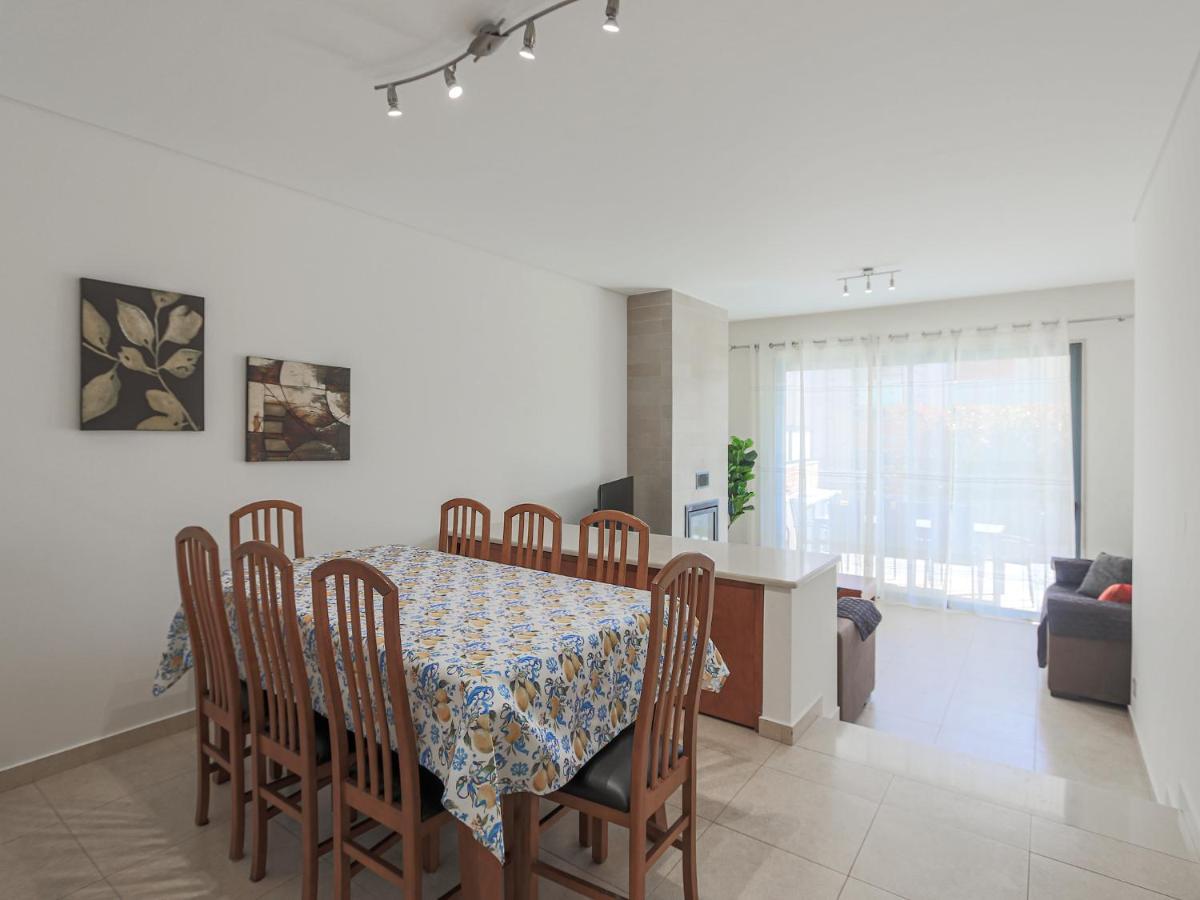 V4, Jardins Branqueira7 Near Beach, *